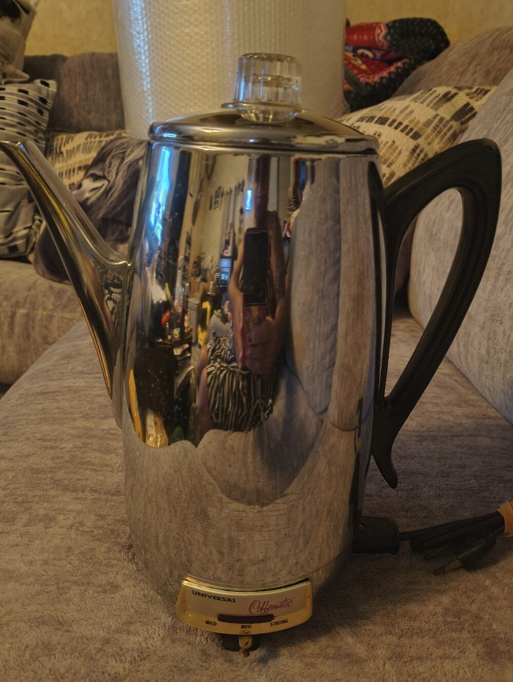 Universal Stainless Steel Electric Coffee Urn with Black Handle